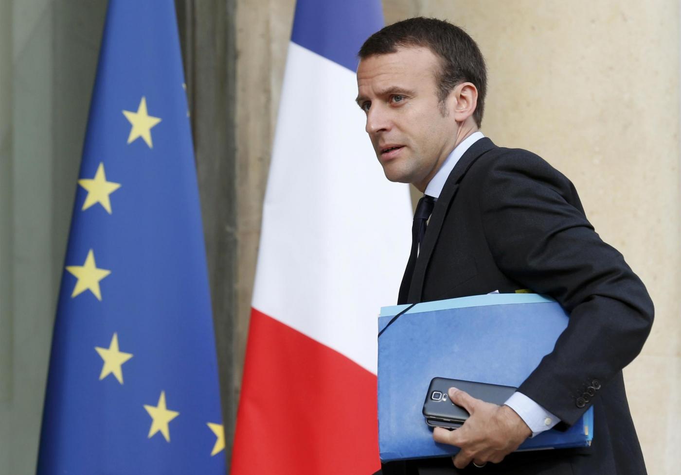Nomine Macron sostituisce i vertici dell’intelligence francese