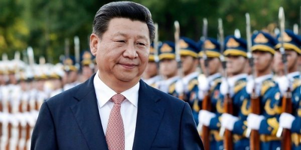 Cina comunista a congresso Xi Jinping fra Deng e Stalin