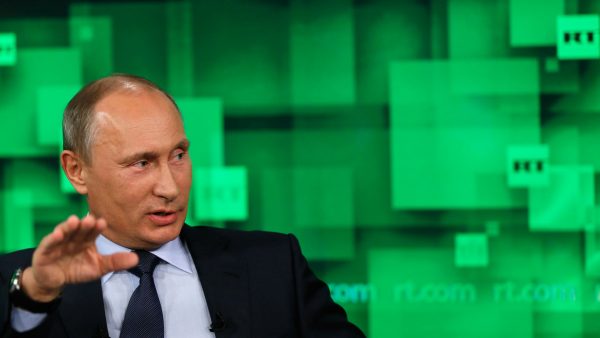 Guerra fredda on line fra social network e Mosca Putin