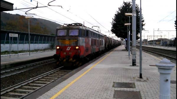 Binari moribondi le 10 peggiori linee ferroviarie d'Italia secondo Legambiente