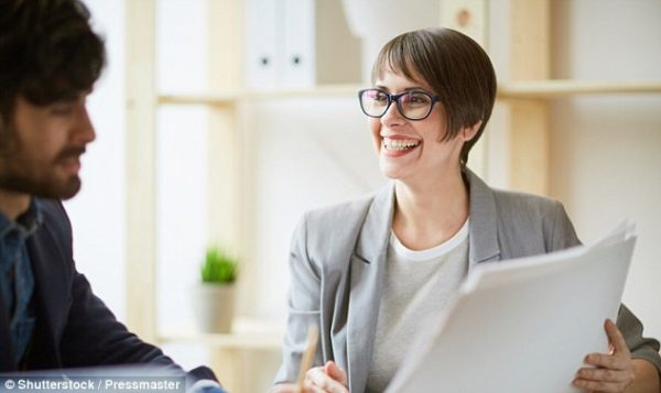 L’intelligenza è sexy e per i giovani è un fattore d’attrazione