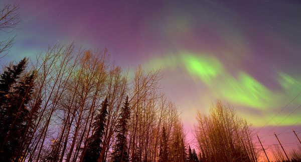 Anomalo rilevamento di particelle di uranio arricchito nell'atmosfera fra l'Alaska e le isole Aleutine. Secondo gli esperti sarebbero la prova di un incidente nucleare nord coreano