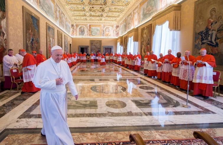 Vaticano tradizionalisti in rivolta contro Papa Francesco
