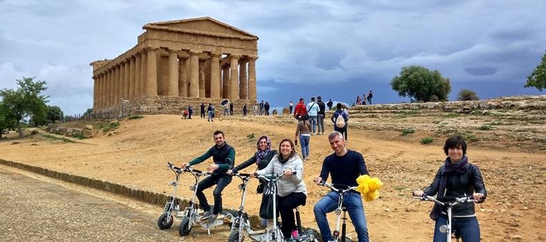 Sicilia zig zag sulle strade delle vacanze la via crucis dei turisti
