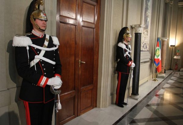 Premier elettorali senza maggioranze parlamentari