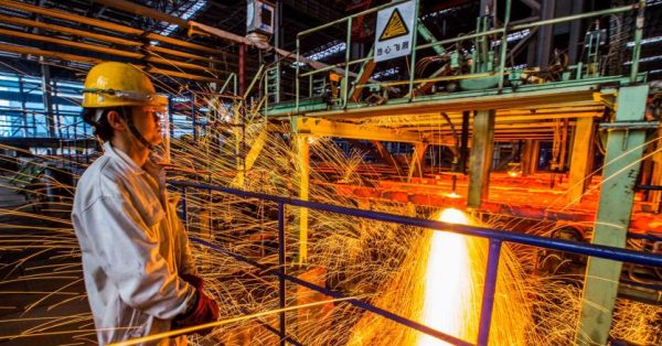 Dazi sull’acciaio rinviati ma Trump tiene duro soprattutto sulla Cina