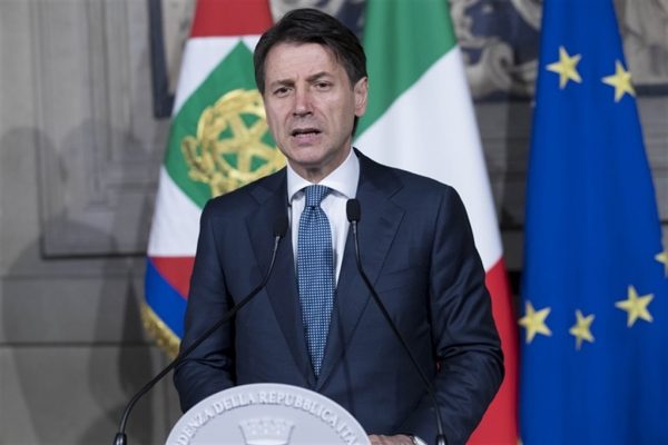Governo araba fenice alla prova dello sviluppo dell'Italia