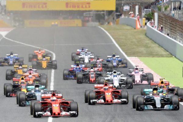 GP di Spagna doppietta Mercedes Vettel paga pit stop