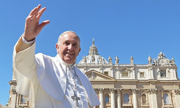 Papa Francesco tiene a battesimo il Pontificato del suo successore