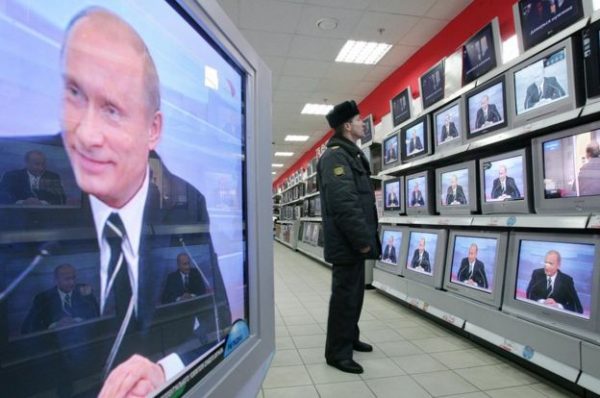 Putin news le notizie false che i russi sentono a casa