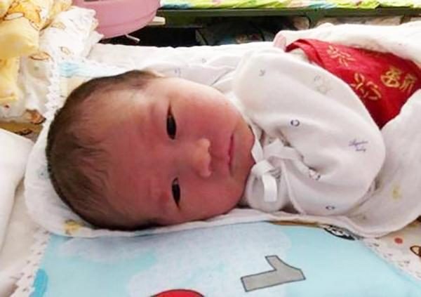 Bloccata la sperimentazione cinese sui neonati con Dna modificato
