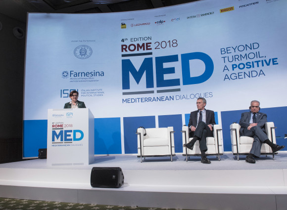 Guerra e pace nel Mediterraneo dalla conferenza di Palermo a quella di Roma