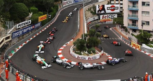 F1 Hamilton sbanca Montecarlo Ferrari rien ne va plus