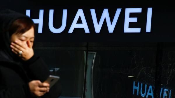 Google rompe con Huawei e mette all'angolo Pechino