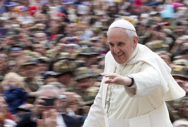 Papa Francesco ricoverato fra i ricoverati del Gemelli