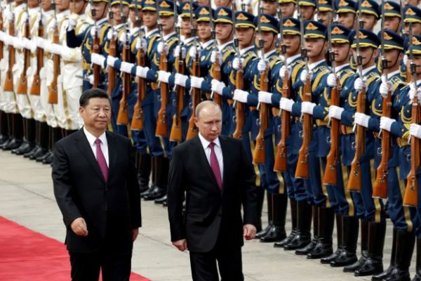 Pechino piazza Huawei in Russia e si allea con Putin