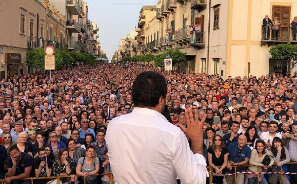 Ferie tempestose di Toti Conte Di Maio Salvini e del Pd