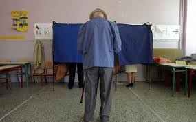 Grillo e l'autogol di togliere il voto agli anziani