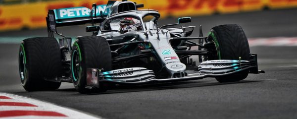 Messico e Mercedes con nuvole Ferrari