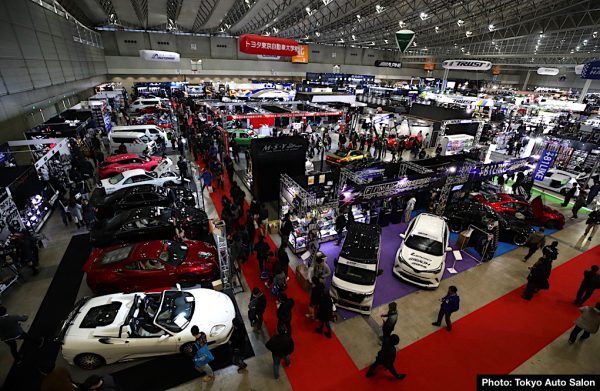 Super motor Show a Tokyo fra elettriche e show car