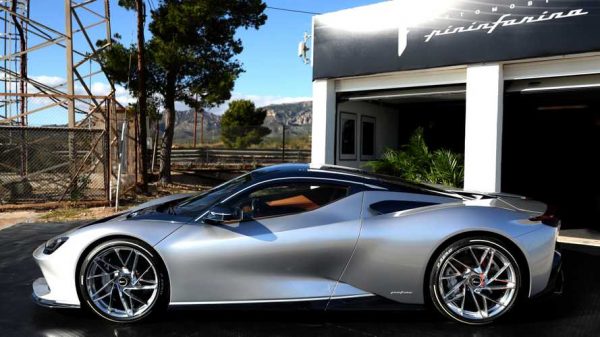 Los Angeles 65 debutti assenti Ferrari e Lamborghini