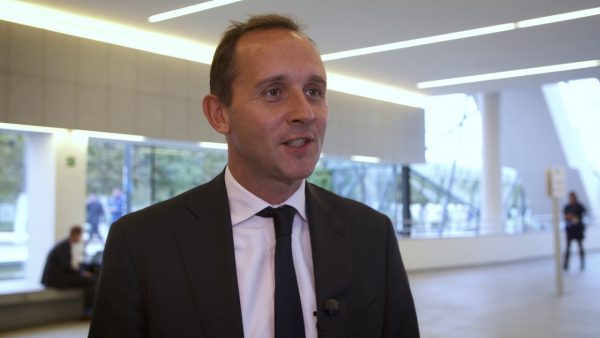 Bottiglie vegetali e addio alla plastica