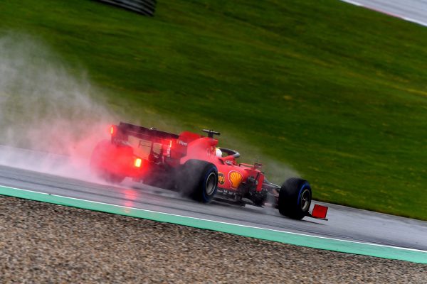 GP Stiria l'autogol Ferrari mette le ali ad Hamilton