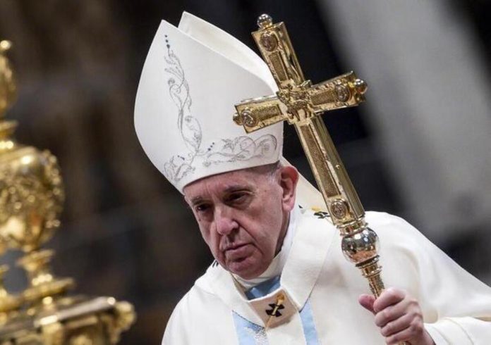 Chi e perché tenta di fermare Papa Francesco