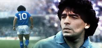 Maradona il campione dei due Mondi che rimarrà sempre in campo