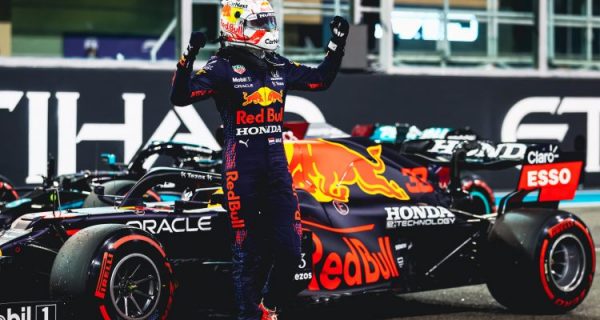La nuova F1 riparte dal duello Ferrari Mercedes Red Bull