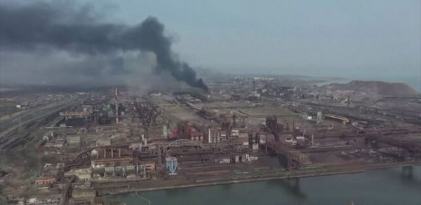 L’inferno in presa diretta di Mariupol e Donbass