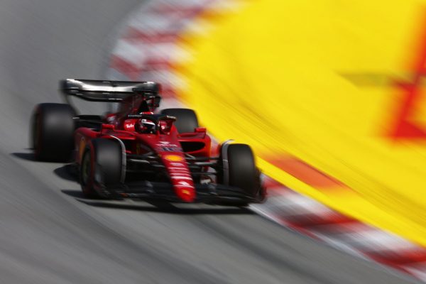 Doppietta Red Bull in Spagna nuova beffa per Ferrari