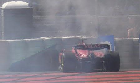 Ferrari schianta al muro il mondiale 