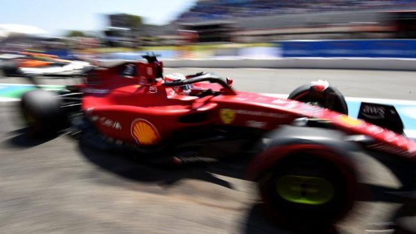 Ferrari schianta al muro il mondiale 