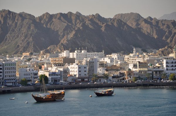 Oman il thé della vita fra donne d’oriente e d’occidente