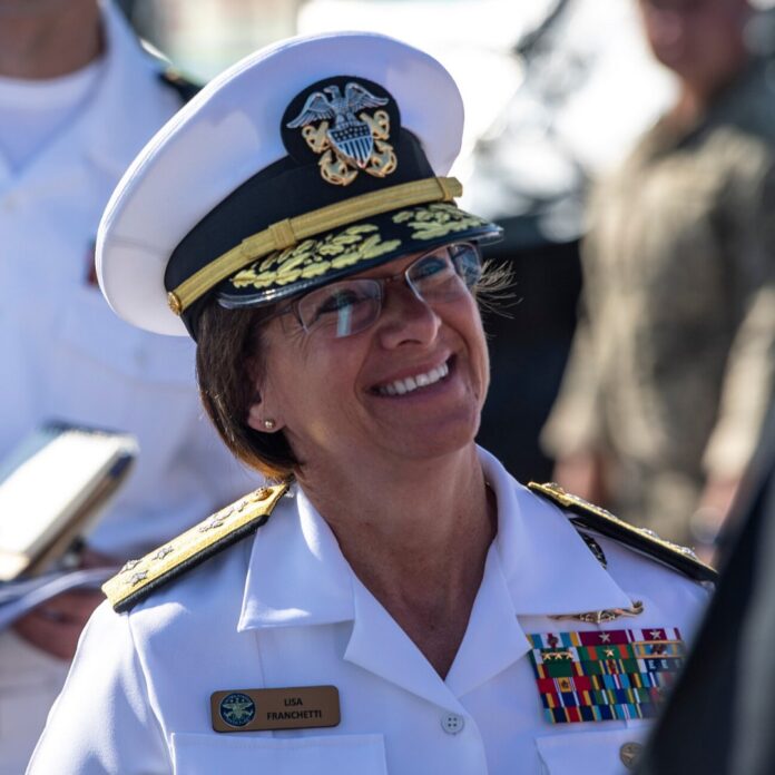 Un'Ammiraglia al comando della Marina militare degli Stati Uniti