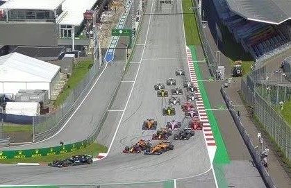 Gp Austria: Verstappen stravince ma le Ferrari risorgono