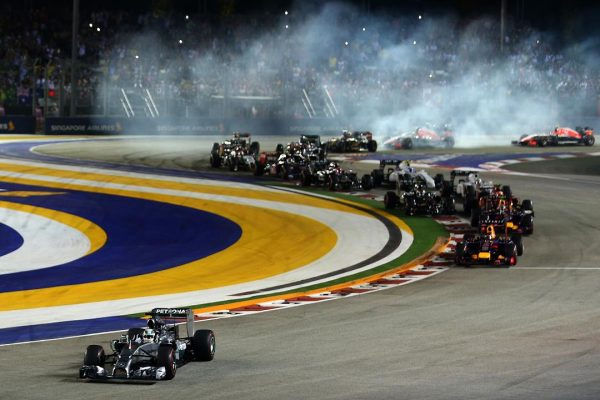 Resurrezione Ferrari Carlos Sainz stravince il Gp di Singapore