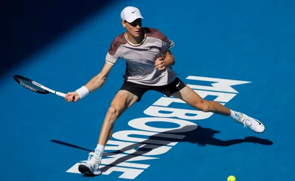 Jannik Sinner nell’immensità della gloria del tennis mondiale