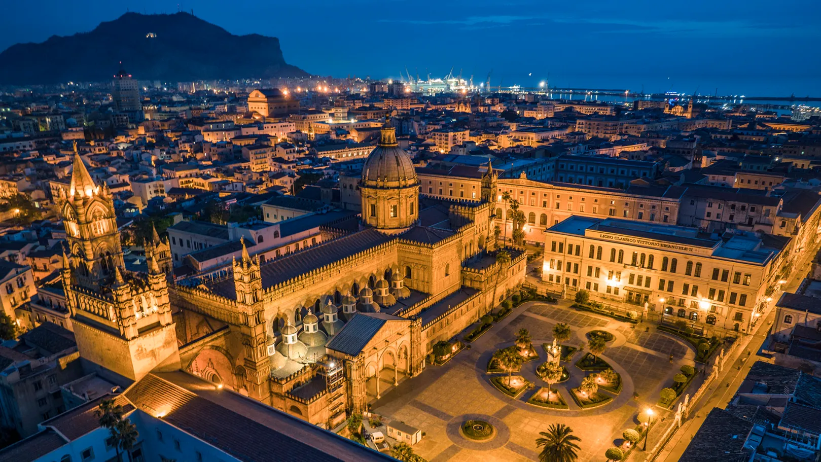 Felicissima o irredimibile Palermo capitale senza mezze misure