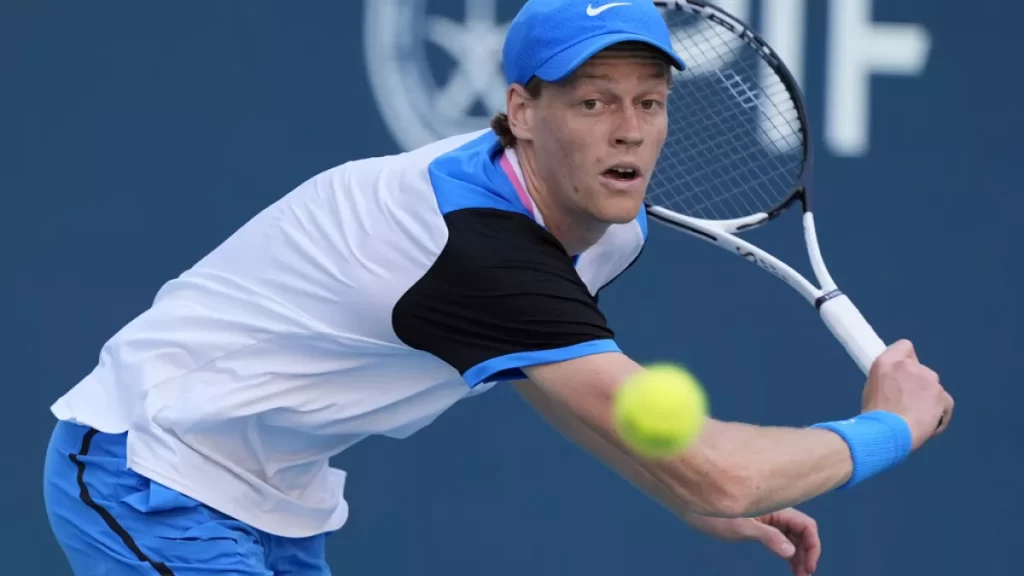 Sinner forever resuscita il tennis e l'orgoglio italiano