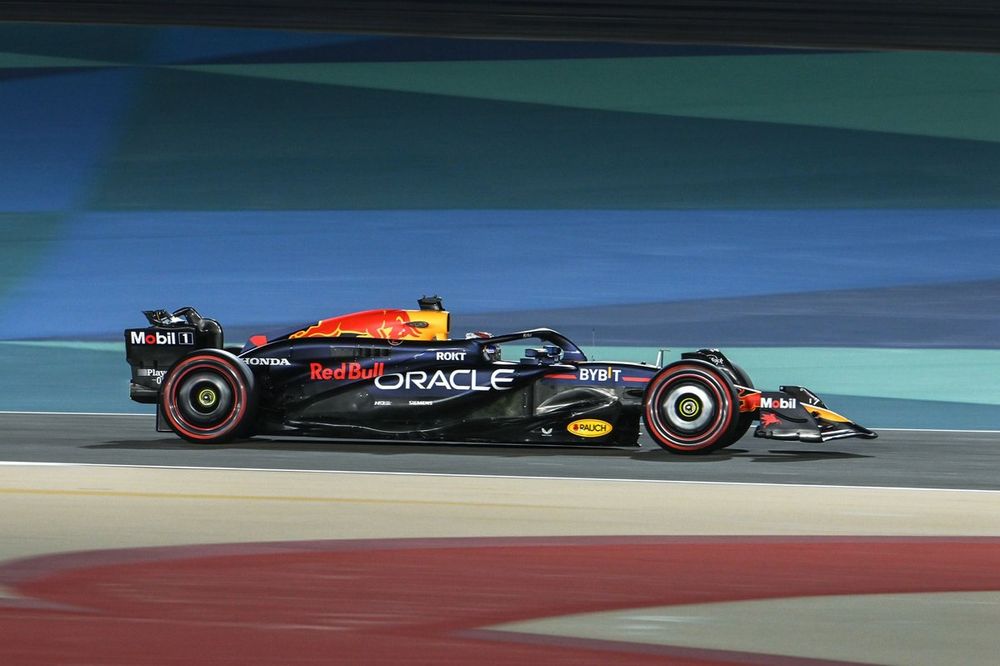 La F1 ricomincia da Verstappen Ferrari terza con Sainz 