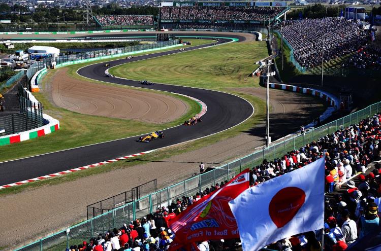 Doppietta Red Bull al Gp del Giappone ma le Ferrari al terzo e al quarto posto tallonano Verstappen e Perez