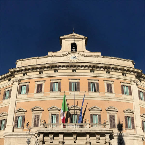 Centrodestra avanti come un treno sulla separazione delle carriere