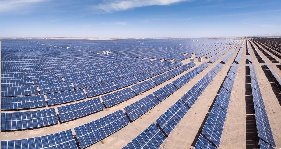 La transizione energetica ha un costo molto meno elevato di quanto viene fatto credere