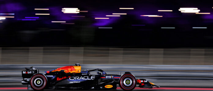 Verstappen in Qatar fa il deserto intorno alla Red Bull
