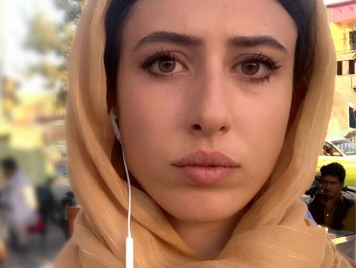 Non tergiversate salvate Cecilia Sala !