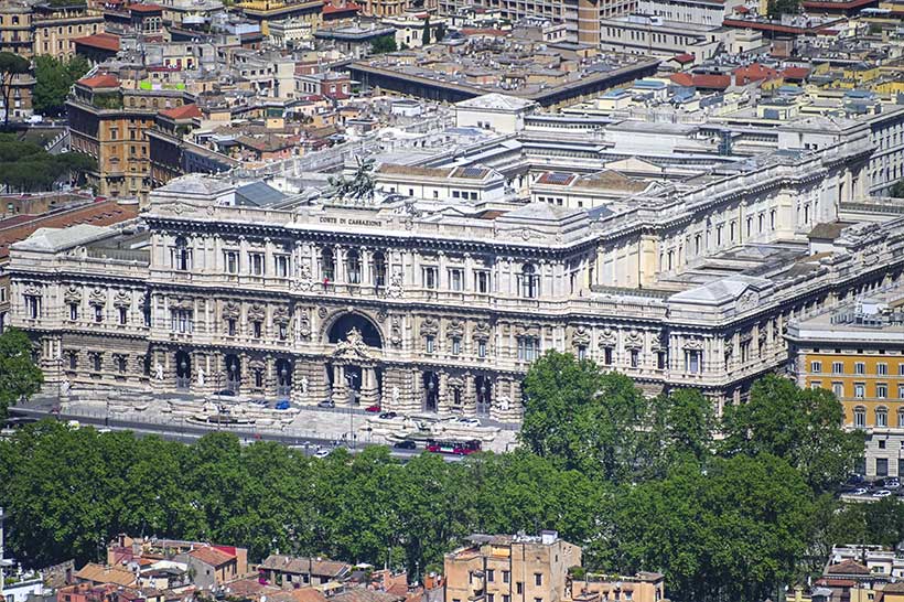 Referendum: il pesce d’aprile della Cassazione al fronte del SI