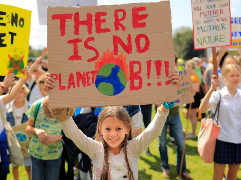 The youth revolution e il futuro del pianeta Terra