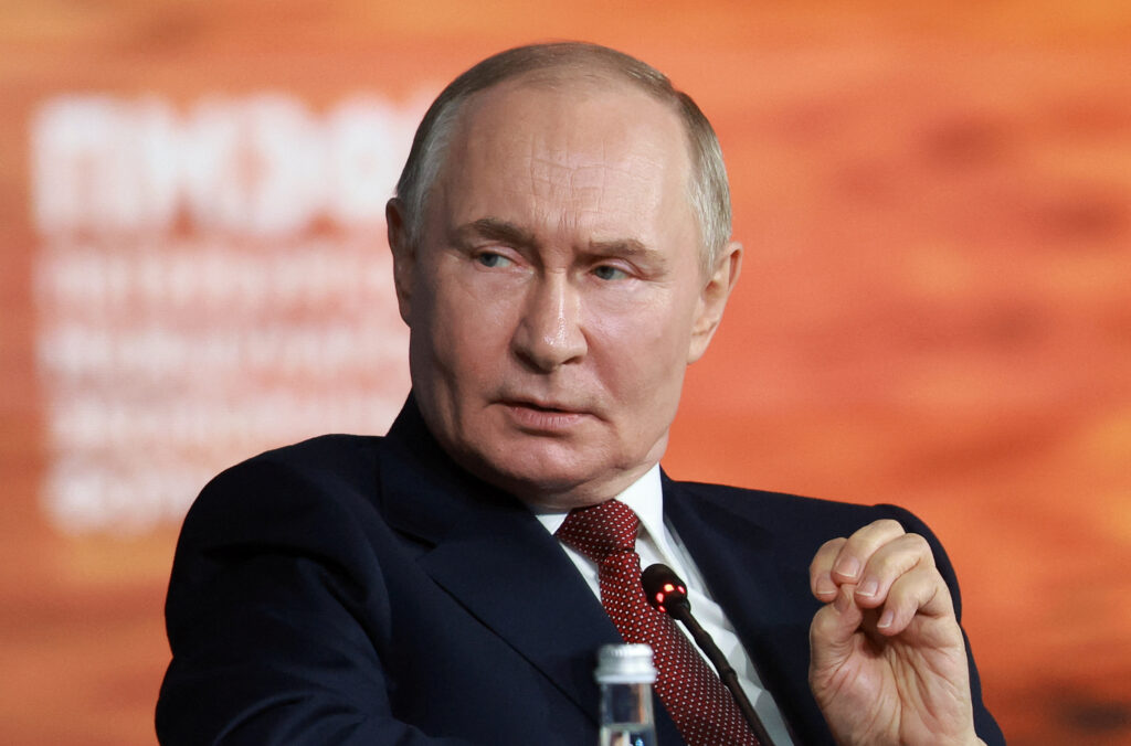 Si salvi chi può: Putin punta all’eternità